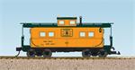 USA Trains Cabooses Center Cupola Main Central Center Cupola Caboose - Yellow/Green